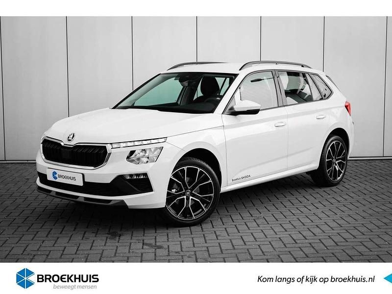 Wit Gebruikt 2025 Skoda Kamiq Selection SUV | € 31.895 (Duur) - Afbeelding 1/4