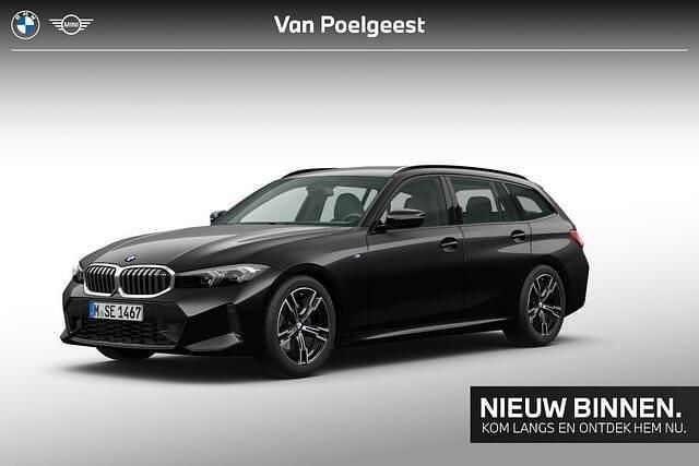 Zwart Gebruikt 2024 BMW 318 Shadowline Stationwagen | € 41.800 (Eerlijke prijs) - Afbeelding 1/4