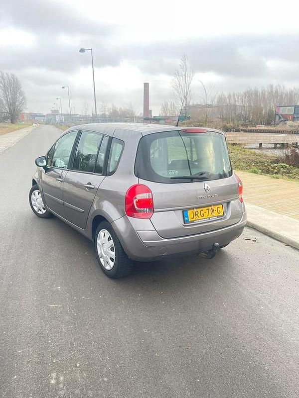 Occasion Renault Grand Modus Luxe 111 PK (81 kW) 2010 MPV