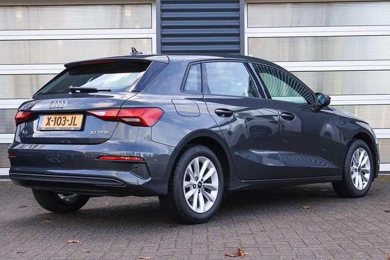 Occasion Audi A3 Sportback Proline 110 PK (80 kW) 2023 Grijs (metallic) Hatchback