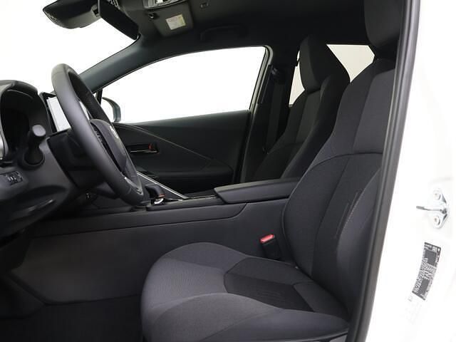 Nieuw Toyota C-HR 220 PK (161 kW) 2025 Wit SUV