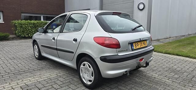 Occasion Peugeot 206 Premium 75 PK (55 kW) 2002 Grijs Hatchback