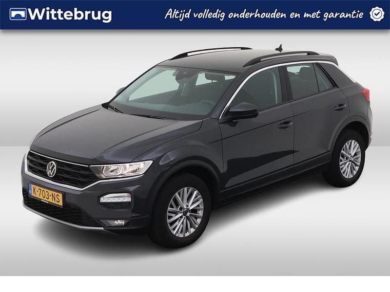Grijs Gebruikt 2021 VW T-Roc Style SUV | € 20.950 (Eerlijke prijs) - Afbeelding 1/2