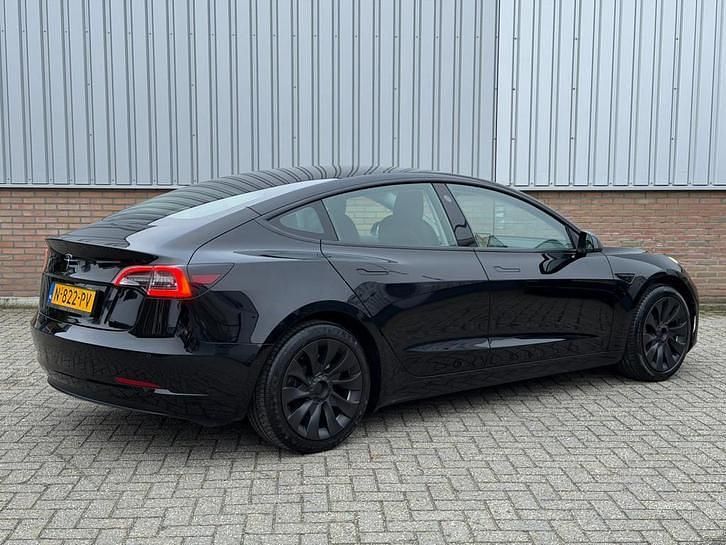 Occasion Tesla Model 3 Standard Range 208 kW (283 PK) 2021 Zwart Sedan
