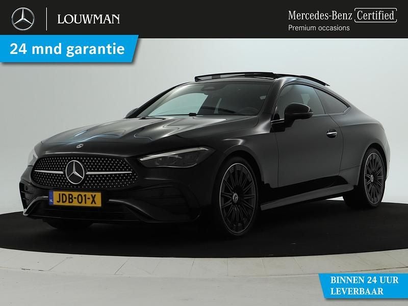 Zwart, metallic lak Gebruikt 2024 Mercedes CLE200 AMG line Coupé | € 65.750 (Eerlijke prijs) - Afbeelding 1/4