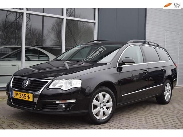 Zwart Occasion 2009 VW Passat Trendline Stationwagen | € 2.499 (Eerlijke prijs) - Afbeelding 1/4