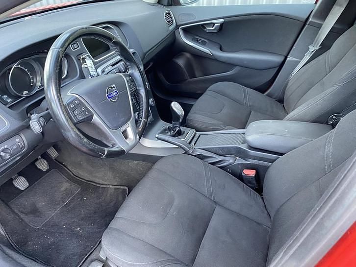 Occasion Volvo V40 Kinetic 150 PK (110 kW) 2013