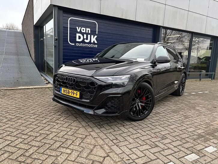 Occasion Audi Q8 Competition 462 PK (339 kW) 2024 Zwart (metallic) SUV