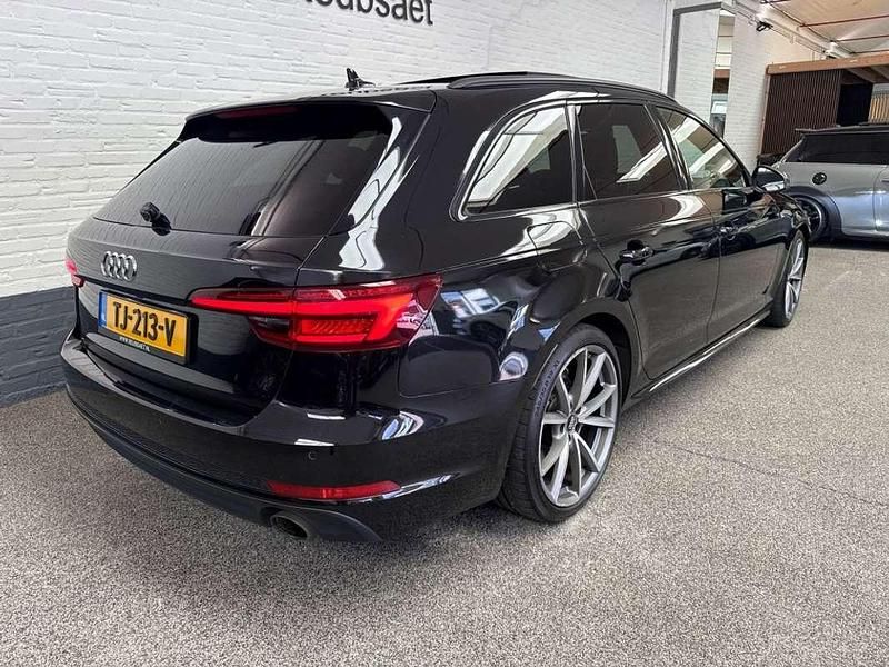 Occasion Audi A4 Black Edition 190 PK (139 kW) 2018 Zwart, metallic lak Stationwagen