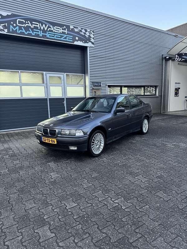 Afbeelding 2/4
