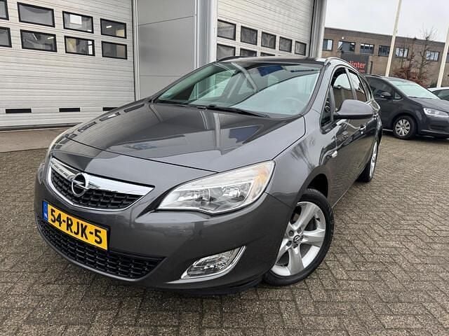 Occasion Opel Astra Edition 120 PK (88 kW) 2011 Grijs Stationwagen