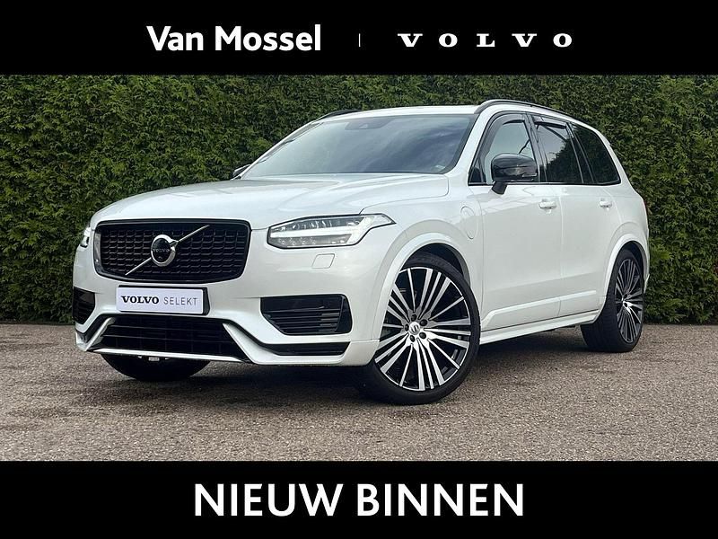 Wit Gebruikt 2022 Volvo XC90 R-Design SUV | € 59.940 (Eerlijke prijs) - Afbeelding 1/4