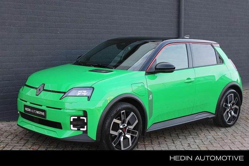 Groen Nieuw 2025 Renault R5 Komfort Hatchback | € 32.990 (Eerlijke prijs) - Afbeelding 1/4