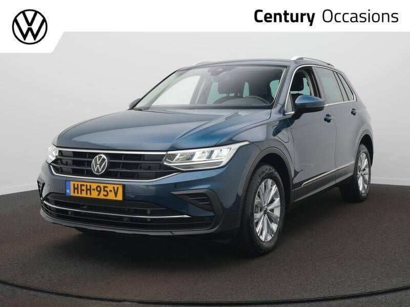 Blauw, metallic lak Gebruikt 2022 VW Tiguan Elegance SUV | € 34.450 (Goede deal) - Afbeelding 1/4