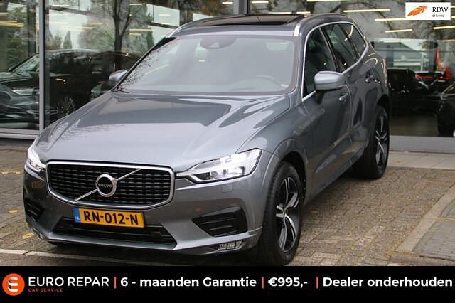 Grijs (metallic) Gebruikt 2018 Volvo XC60 R-Design SUV | € 25.495 (Iets duurder) - Afbeelding 1/4