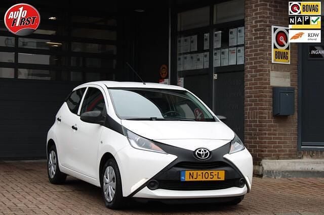 Occasion Toyota Aygo 69 PK (50 kW) 2017 Wit Hatchback
