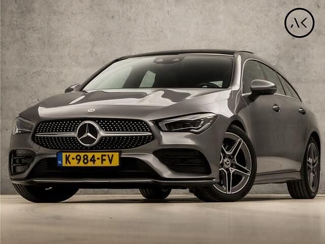 Grijs Gebruikt 2020 Mercedes CLA200 Shooting Brake AMG Stationwagen | € 26.945 (Eerlijke prijs) - Afbeelding 1/4