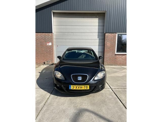 Occasion Seat Leon 102 PK (75 kW) 2006 Zwart Hatchback