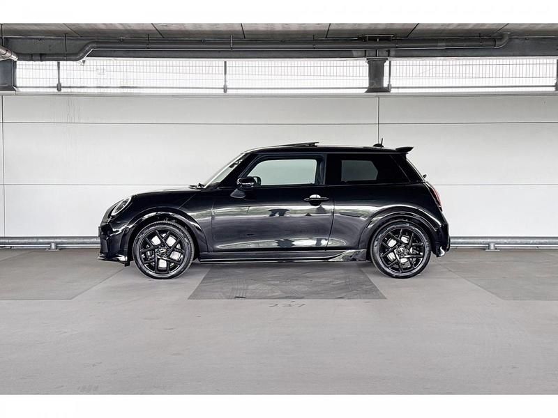Occasion Mini Cooper 156 PK (114 kW) 2025 Zwart Hatchback