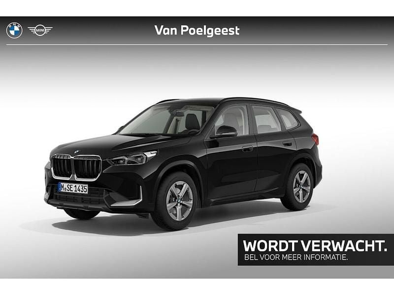 Zwart (metallic) Gebruikt 2024 BMW X1 Comfort Edition SUV | € 39.900 (Super prijs) - Afbeelding 1/2