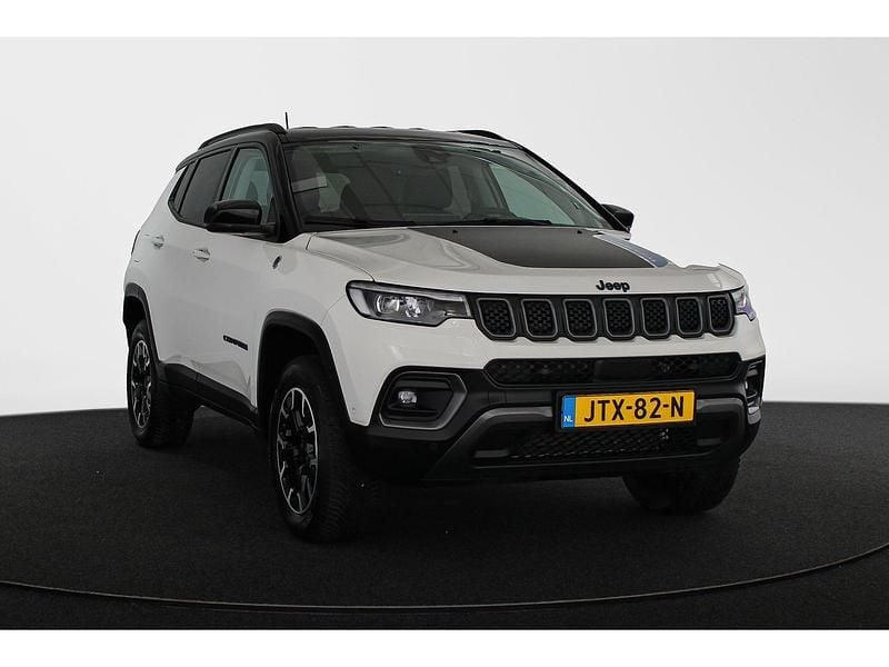Occasion Jeep Compass Trailhawk 240 PK (176 kW) 2024 Wit SUV