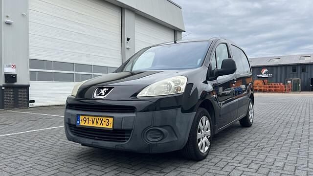 Zwart Gebruikt 2008 Peugeot Partner MPV | € 2.950 (Iets duurder) - Afbeelding 1/4