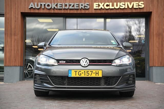 Occasion VW Golf VII GTI 245 PK (180 kW) 2017 Grijs Hatchback