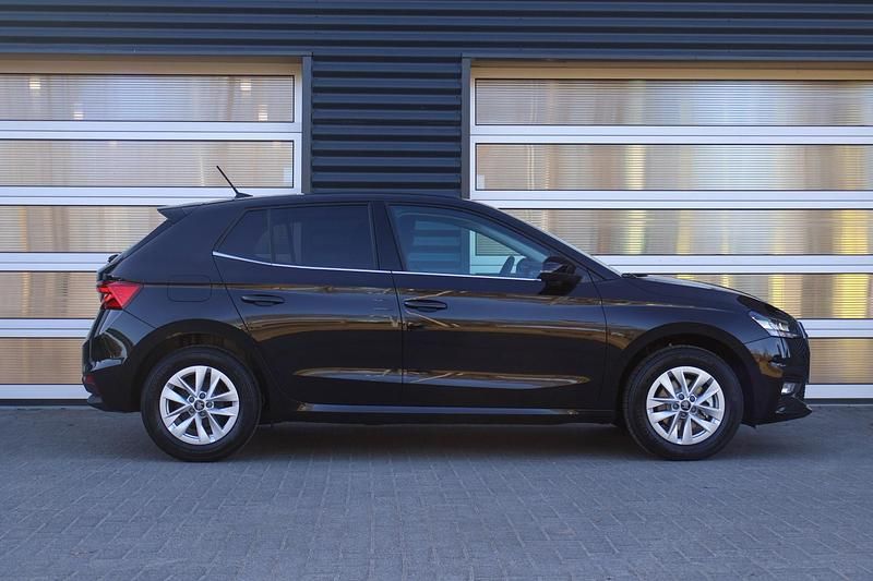 Occasion Skoda Fabia Business Line 116 PK (85 kW) 2025 Zwart Hatchback