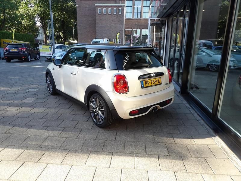 Occasion Mini Cooper S Business 192 PK (141 kW) 2015 Wit Hatchback