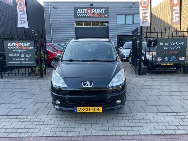 Occasion Peugeot 1007 74 PK (54 kW) 2007 Zwart, metallic lak MPV