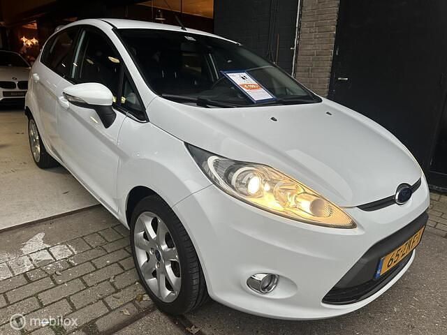 Occasion Ford Fiesta 82 PK (60 kW) 2013 Wit Hatchback