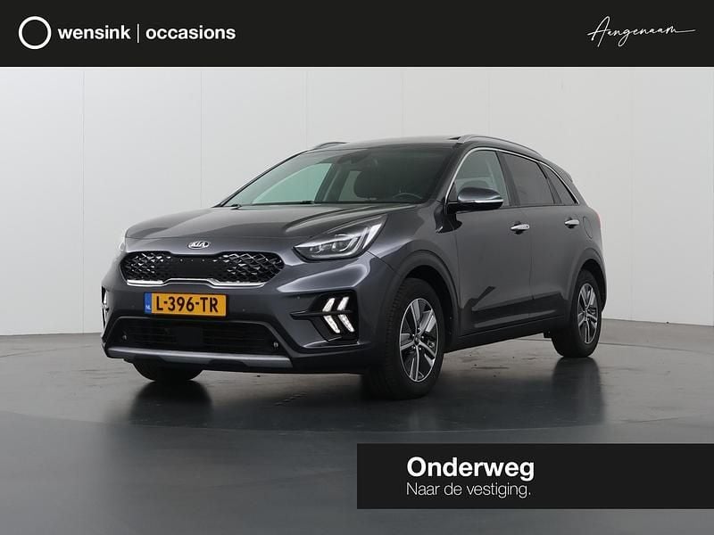 Grijs Gebruikt 2021 Kia Niro SUV | € 26.330 (Eerlijke prijs) - Afbeelding 1/4