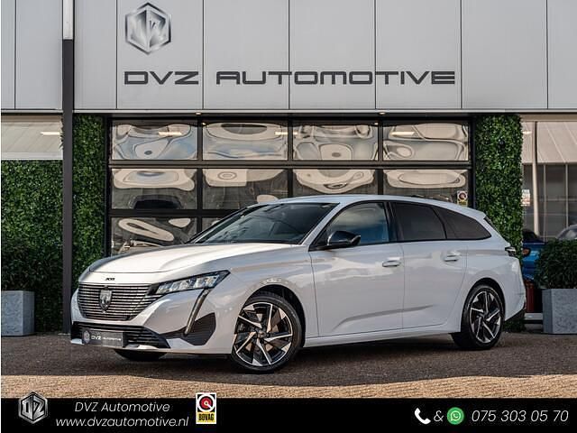Grijs Gebruikt 2023 Peugeot 308 Allure Stationwagen | € 27.950 (Eerlijke prijs) - Afbeelding 1/4