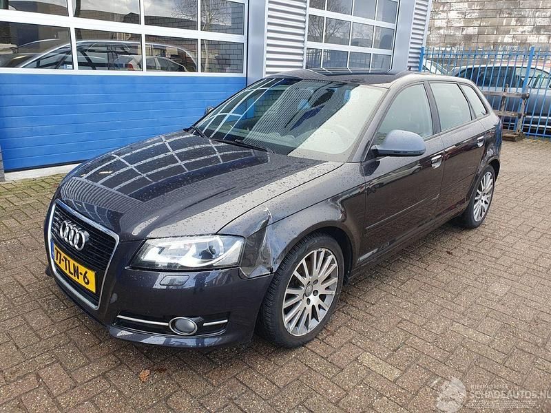 Occasion Audi A3 Sportback Ambition 2012 Grijs Hatchback