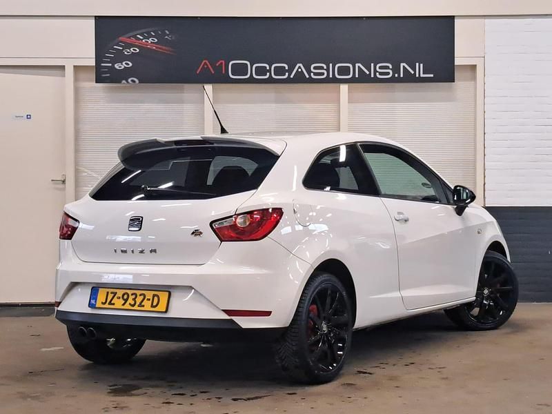 Occasion Seat Ibiza Style 69 PK (50 kW) 2013 Wit Hatchback