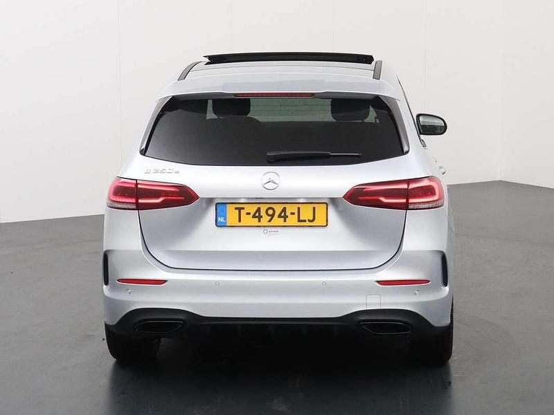 Occasion Mercedes B250e AMG 218 PK (160 kW) 2021 Grijs MPV