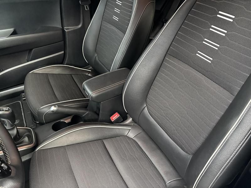 Occasion Kia Stonic GT-Line 101 PK (74 kW) 2024 Snow white pearl m SUV