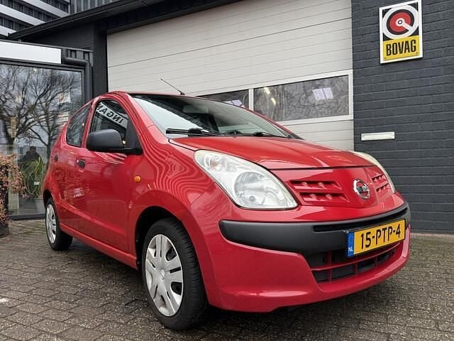 Rood Gebruikt 2011 Nissan Pixo Visia Hatchback | € 2.250 (Eerlijke prijs) - Afbeelding 1/4