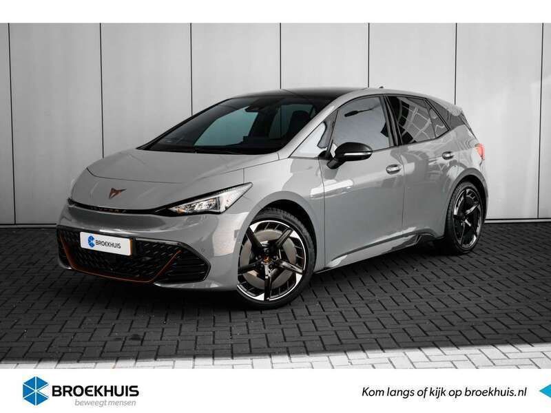 Grijs, metallic lak Gebruikt 2025 Cupra Born Hatchback | € 45.745 - Afbeelding 1/4