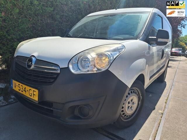 Overige Gebruikt 2017 Opel Combo Edition MPV | € 4.250 (Eerlijke prijs) - Afbeelding 1/4