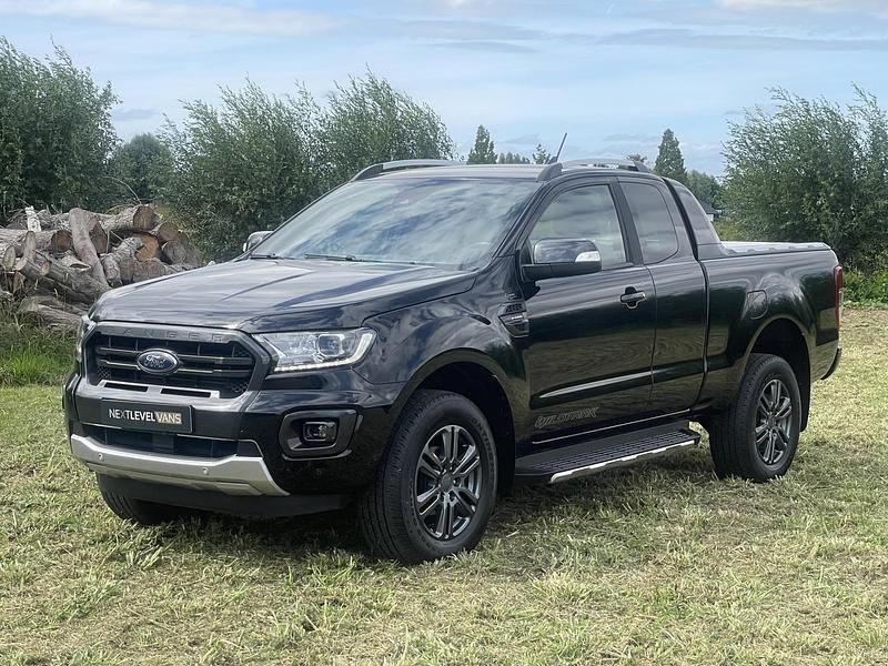 Zwart Occasion 2023 Ford Ranger Wildtrack Pickup | € 33.500 (Eerlijke prijs) - Afbeelding 1/4