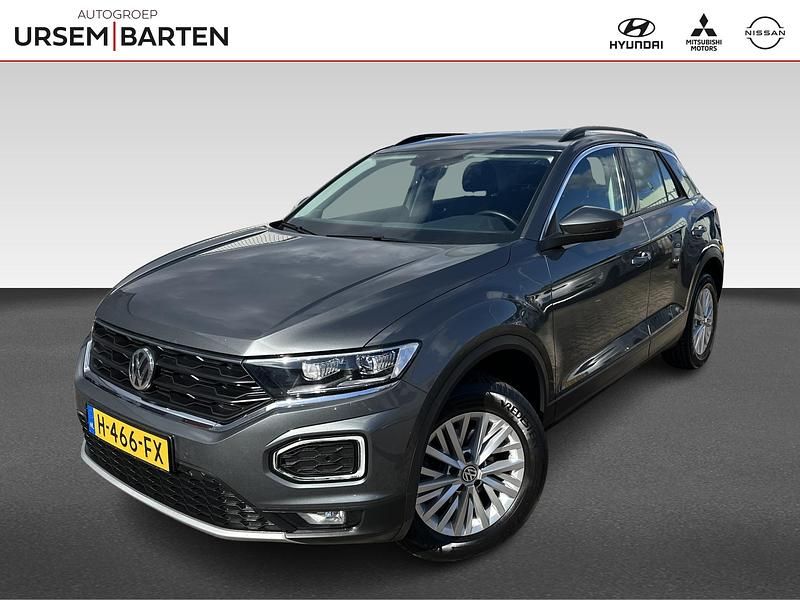 Grijs Gebruikt 2020 VW T-Roc Style SUV | € 21.930 (Goede deal) - Afbeelding 1/4