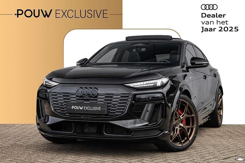 Zwart Nieuw 2025 Audi Q6 Sportback e-tron S-Line SUV | € 84.450 (Duur) - Afbeelding 1/4