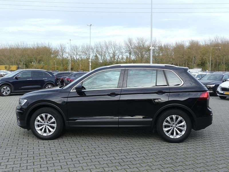Occasion VW Tiguan Comfortline 131 PK (96 kW) 2020 Zwart SUV