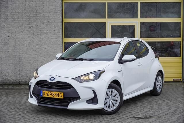 Occasion Toyota Yaris Active 80 PK (58 kW) 2021 Wit Hatchback