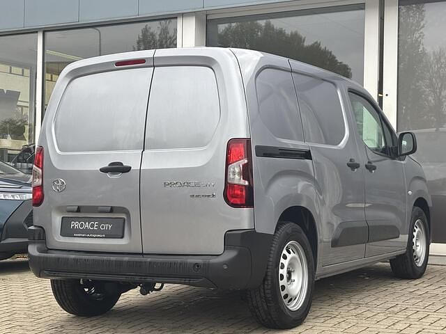 Overig Gebruikt 2024 Toyota Proace City City Van | € 33.995 - Afbeelding 1/2