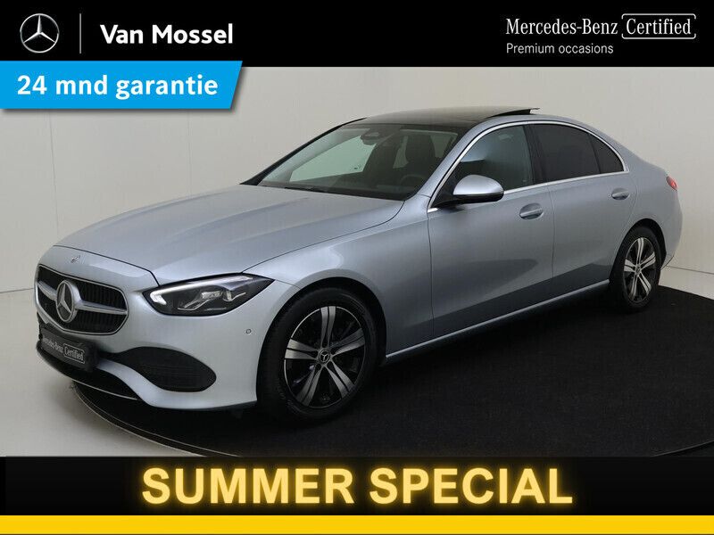 Grijs Gebruikt 2022 Mercedes C180 Luxury Sedan | € 38.945 (Eerlijke prijs) - Afbeelding 1/4