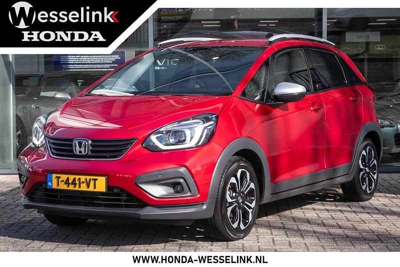 Rood Gebruikt 2021 Honda Jazz Hatchback | € 21.950 (Eerlijke prijs) - Afbeelding 1/4