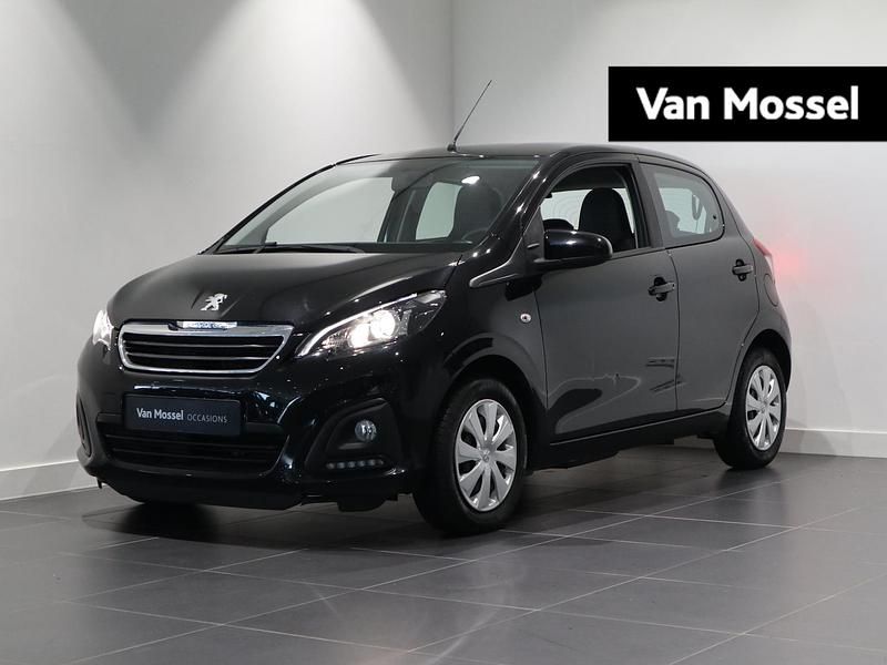 Zwart Gebruikt 2020 Peugeot 108 Active Hatchback | € 9.440 (Eerlijke prijs) - Afbeelding 1/4
