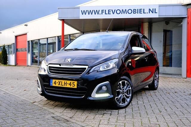 Zwart Gebruikt 2014 Peugeot 108 Active Hatchback | € 6.850 (Eerlijke prijs) - Afbeelding 1/4
